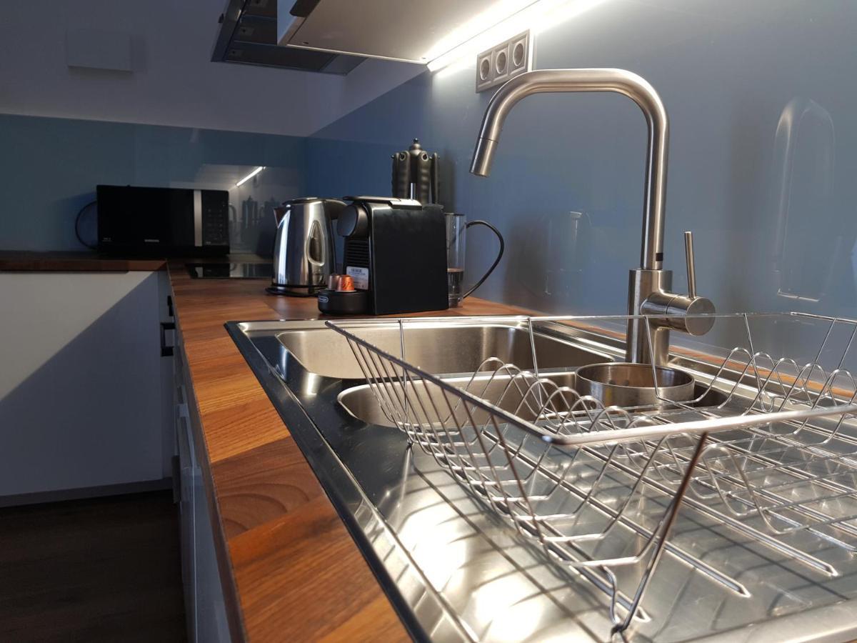 בודפשט Luxurious Apartment With Balconies In Downtown Bp מראה חיצוני תמונה